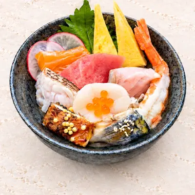 Kaisen Don — ข้าวหน้าปลาดิบรวม