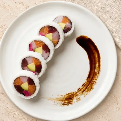 Kaisen Maki — โรลปลาดิบรวม