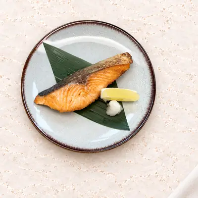 Salmon Shio Steak — สเต๊กแซลมอนชิโอะ